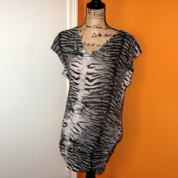 Day Night Small Tiger Print Bodycon Dress - Picture 2 of 14
